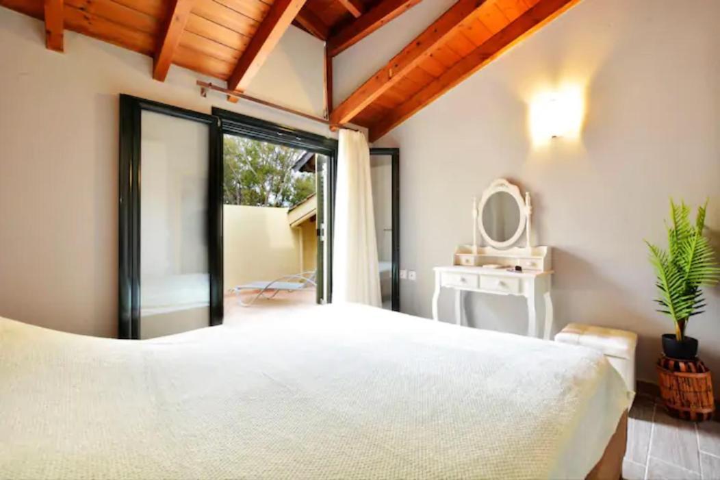 Anemomilos Casa Ideale 1St Floor Corfu  Εξωτερικό φωτογραφία